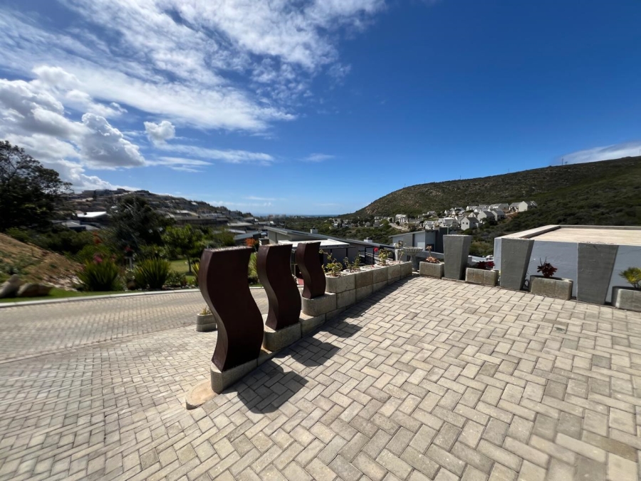 2 Bedroom Property for Sale in Island View Western Cape